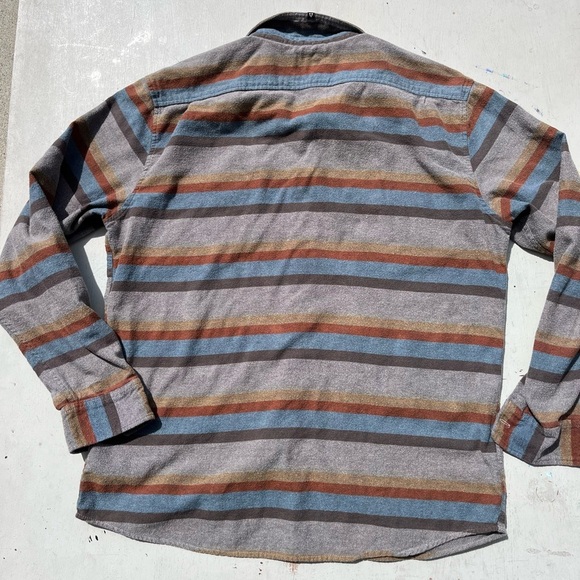 Men's Vissla Button Down Shirt Multicolor Striped XL Classic Cotton Beach Surf - Picture 11 of 16